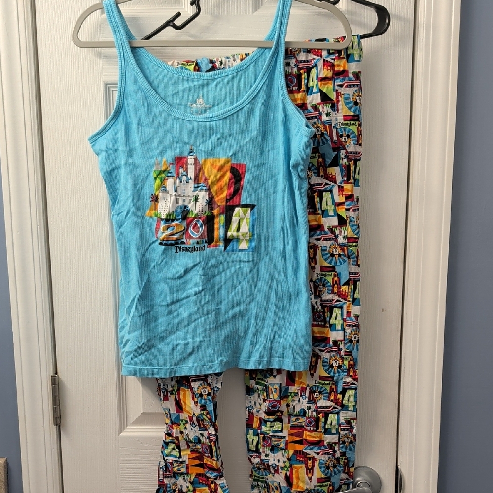 Disneyland 2014 Wonens Pajama Set